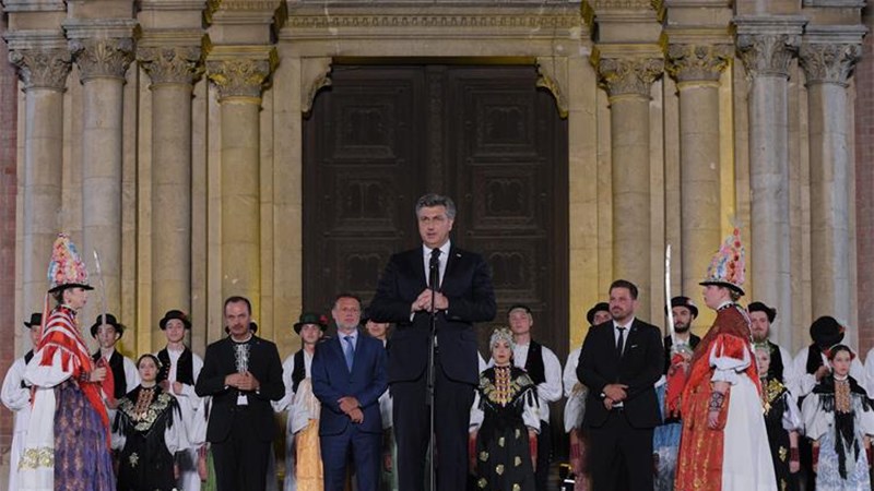 U srcu Slavonije, hrvatske žitnice, imamo prigodu vidjeti bogatstvo hrvatske kulture i tradicije